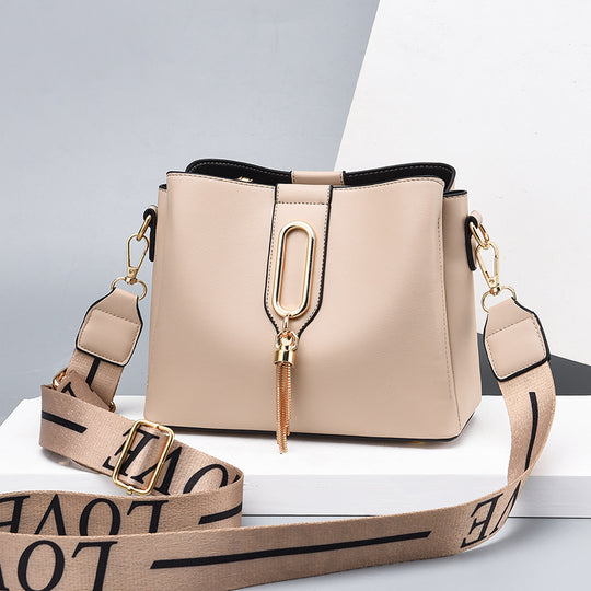 Sac Bandoulière Femme détail métallique