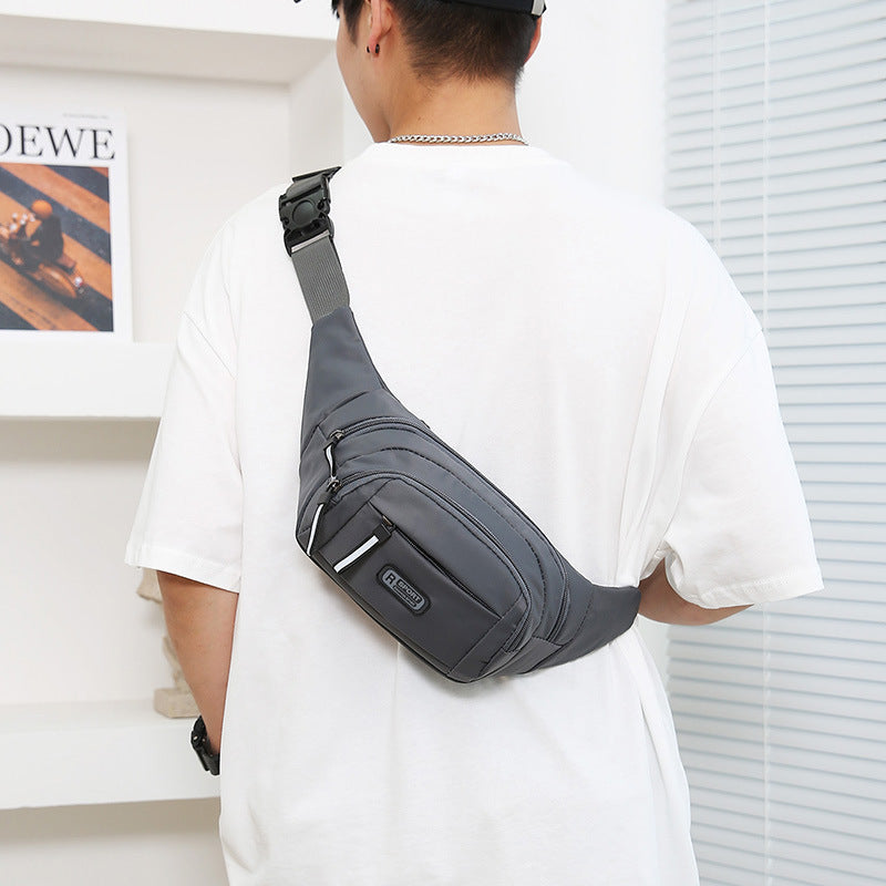 Sac Banane Homme porté à la taille